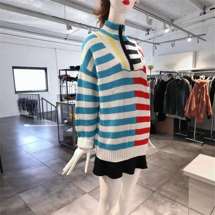 XS-M穿 STAUD 蓝红拼色条纹针织衫 570