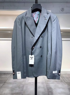 XL-2XL穿 BERNA 男士时尚简约双排扣翻领商务西服 710