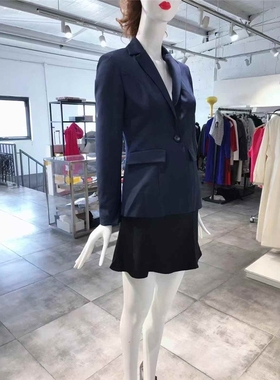 XS-S穿 HAVEONE 深蓝色洋装外套 660