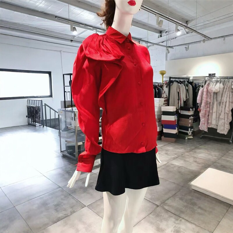 XS-S穿 LES HOMMES 时尚经典红色荷叶边女装衬衫 1355
