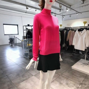 靓丽红色羊毛针织衫 CASHMERE ABSOLUT 710 S穿