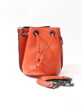 LA0URA DI MA0GGIO 橘红色牛皮时装包 699