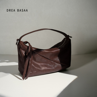 DREA BASAA半山山形系列小hobo包头层植鞣牛皮通勤手提单肩斜挎包