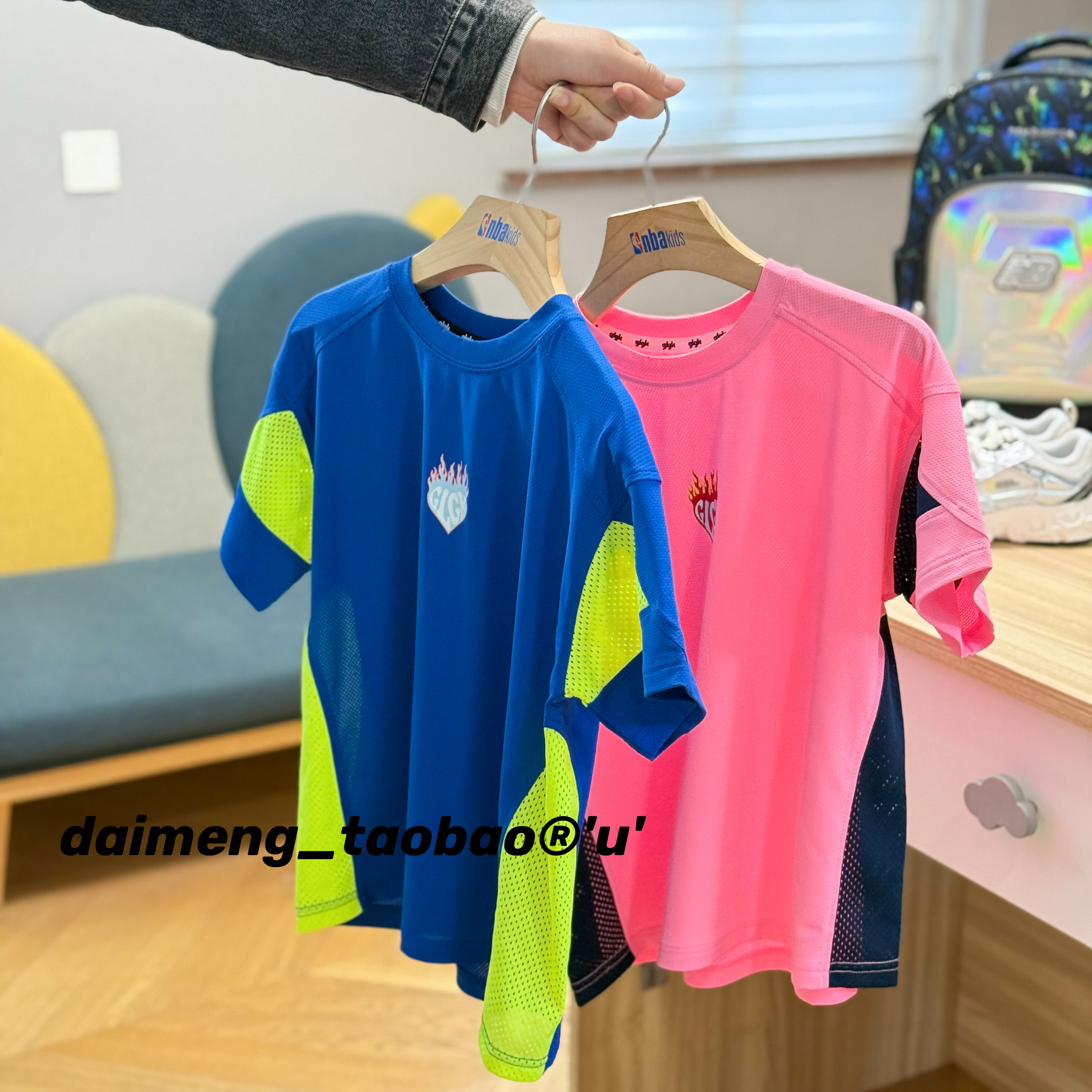 120-160码出口韩夏男女童两色拼色网眼速干透气休闲短袖T恤可亲子