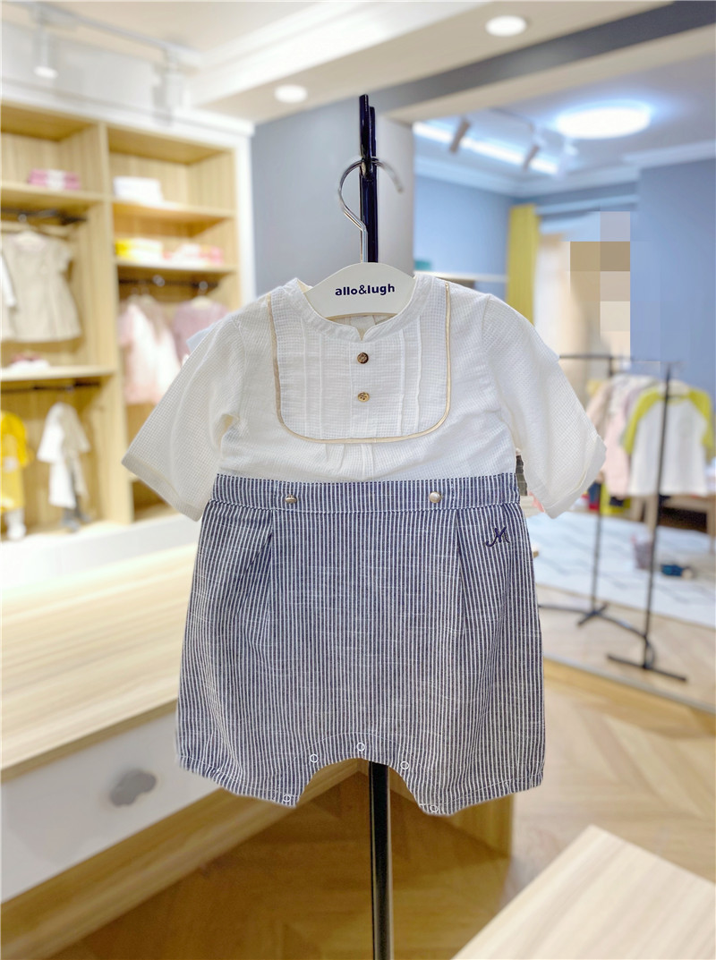 可爱拼接款超薄凉快生日短袖爬服