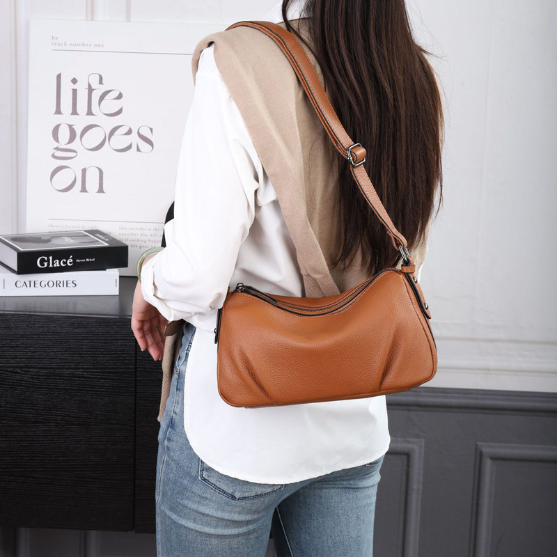 双拉链宽肩带休闲包放雨伞水杯自然摔纹头层牛皮大容量单肩斜挎包,箱包皮具/热销女包/男包,手拿包,淘宝优惠券,粉丝福利购,淘宝优惠卷