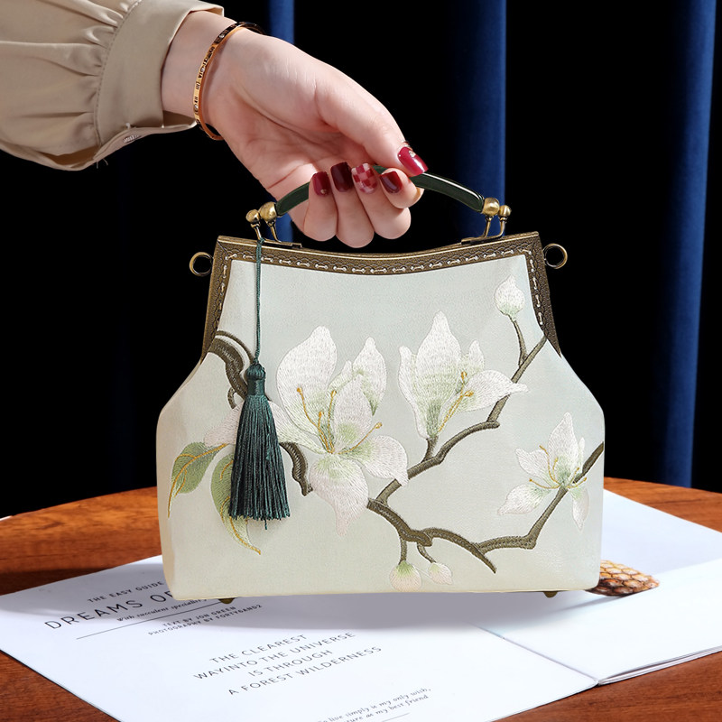 2026春季新款国风旗袍长裙手提小包包链条单肩包名媛口金宴会手包
