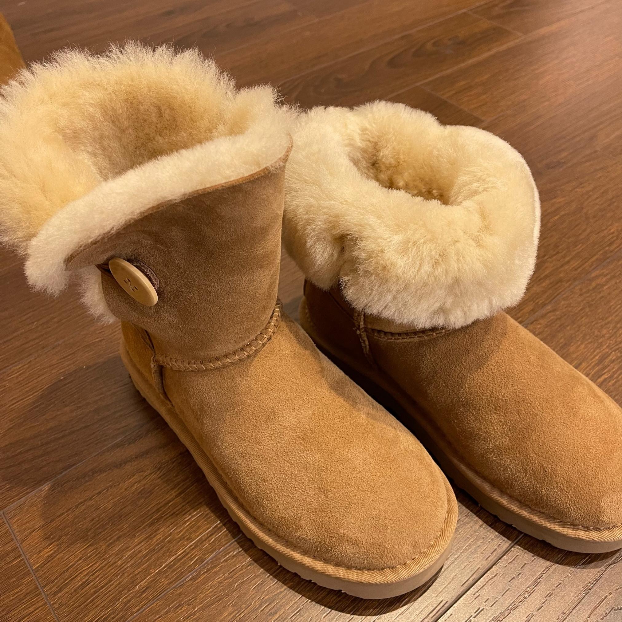 澳洲进口羊皮毛一体雪地靴女中筒一粒扣5803显瘦保暖棉靴冬季女棉