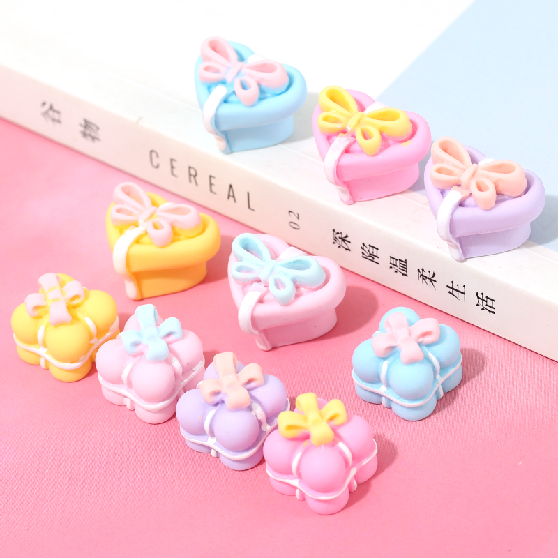 树脂桃心立体丝带礼物盒