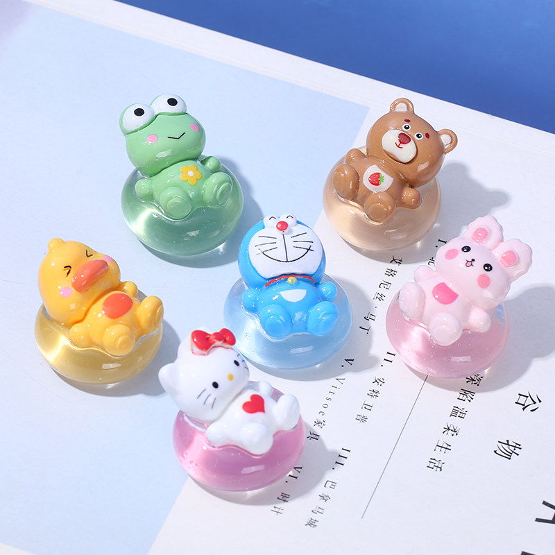 可爱透明坐游泳圈的卡通DIY奶油胶耳坠钥匙扣小孩子过家家树脂摆