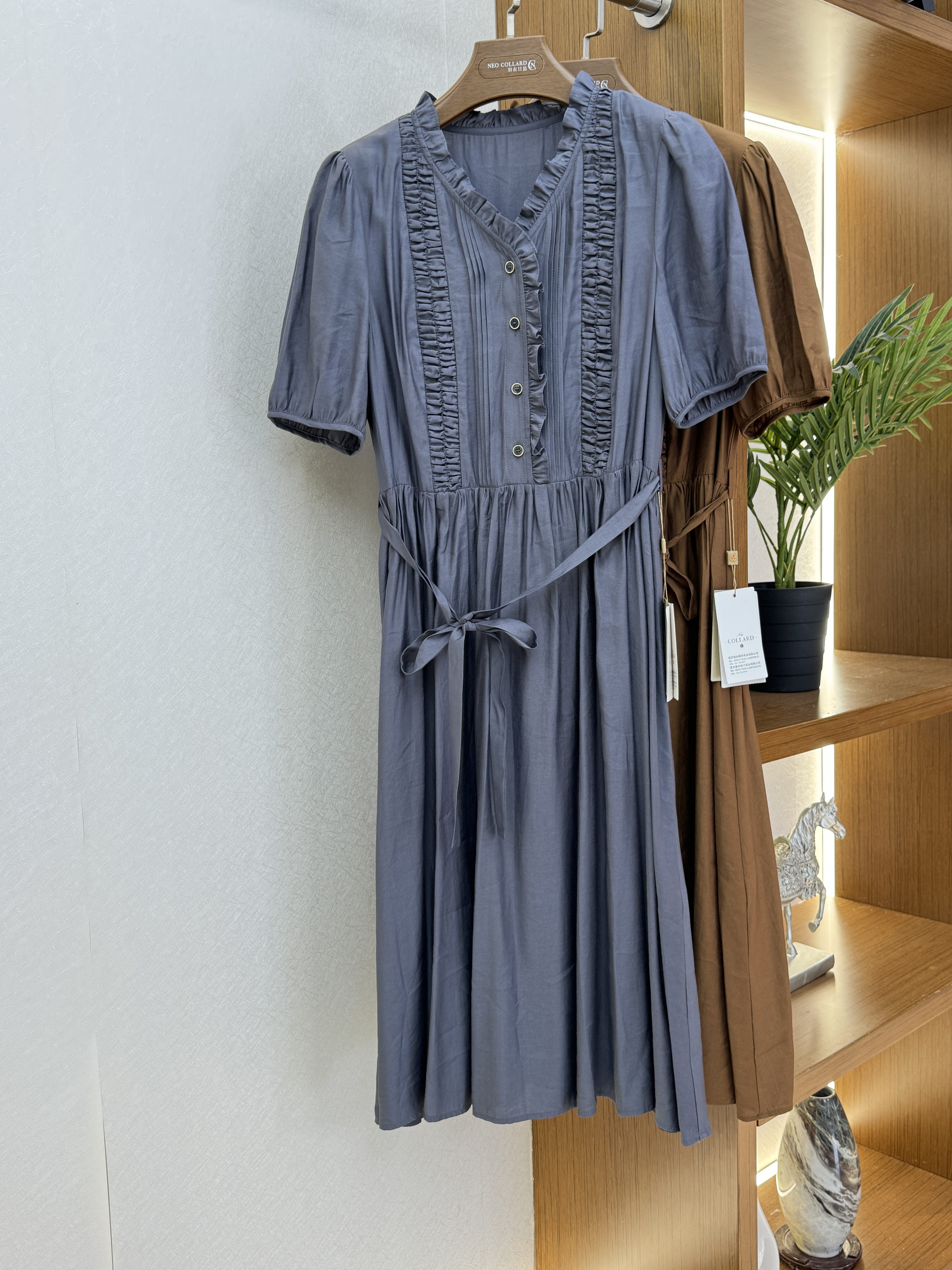 羽衣甘蓝女装夏季新品花边两色系带连衣裙