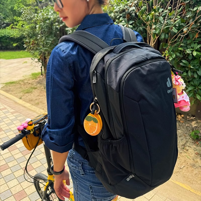 德国多特Deuter进口GIGA奇特防水商务通勤电脑多功能校园背包28L