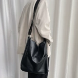 Трендовая вместительная и большая сумка через плечо, очень большая сумка на одно плечо, в корейском стиле, из натуральной кожи