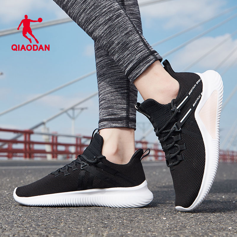 乔丹轻便夏季新款网面透气跑步鞋