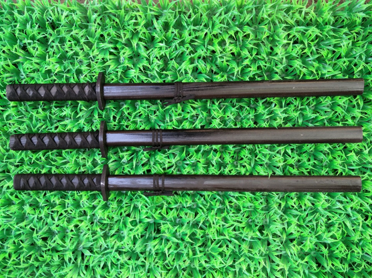 日本战刀武士指挥步枪