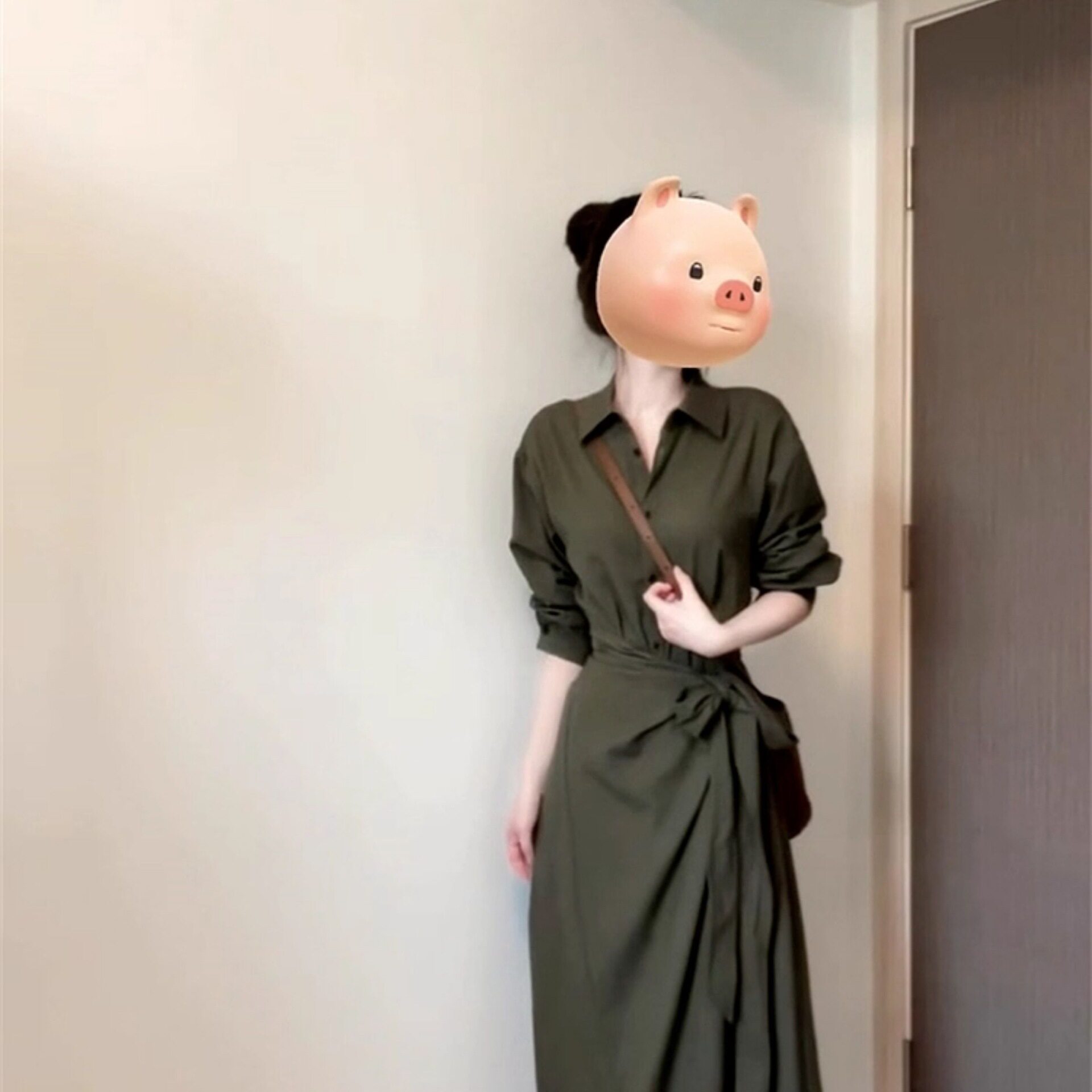 绿色POLO领衬衫连衣裙收腰春秋