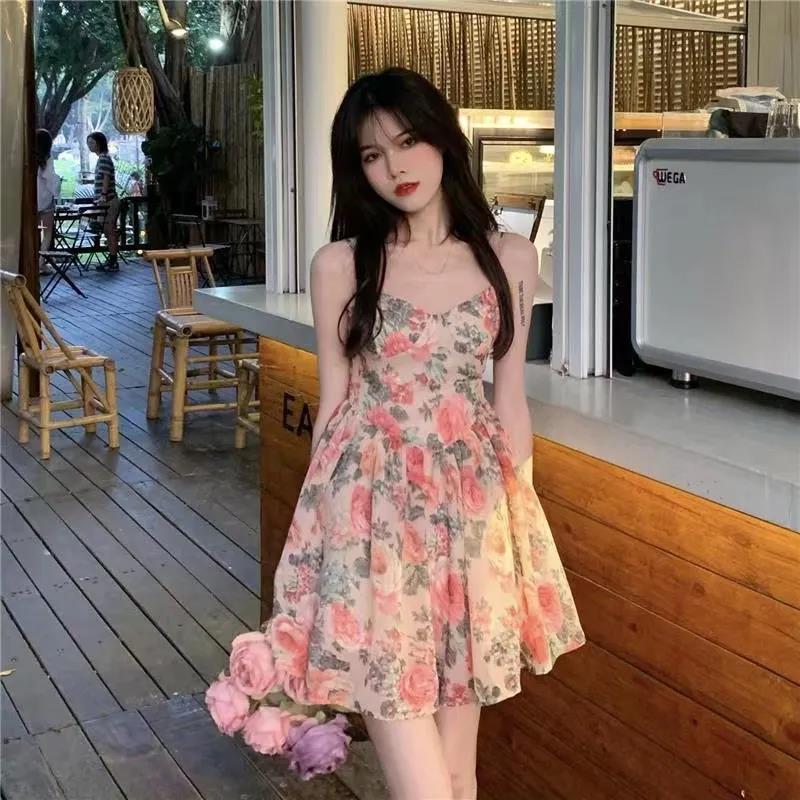夏季法式高腰显瘦碎花吊带连衣裙