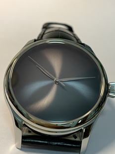 亨利慕时类似表．无字天书、瑞士精磨ETA2824机芯！美洲鳄鱼皮带