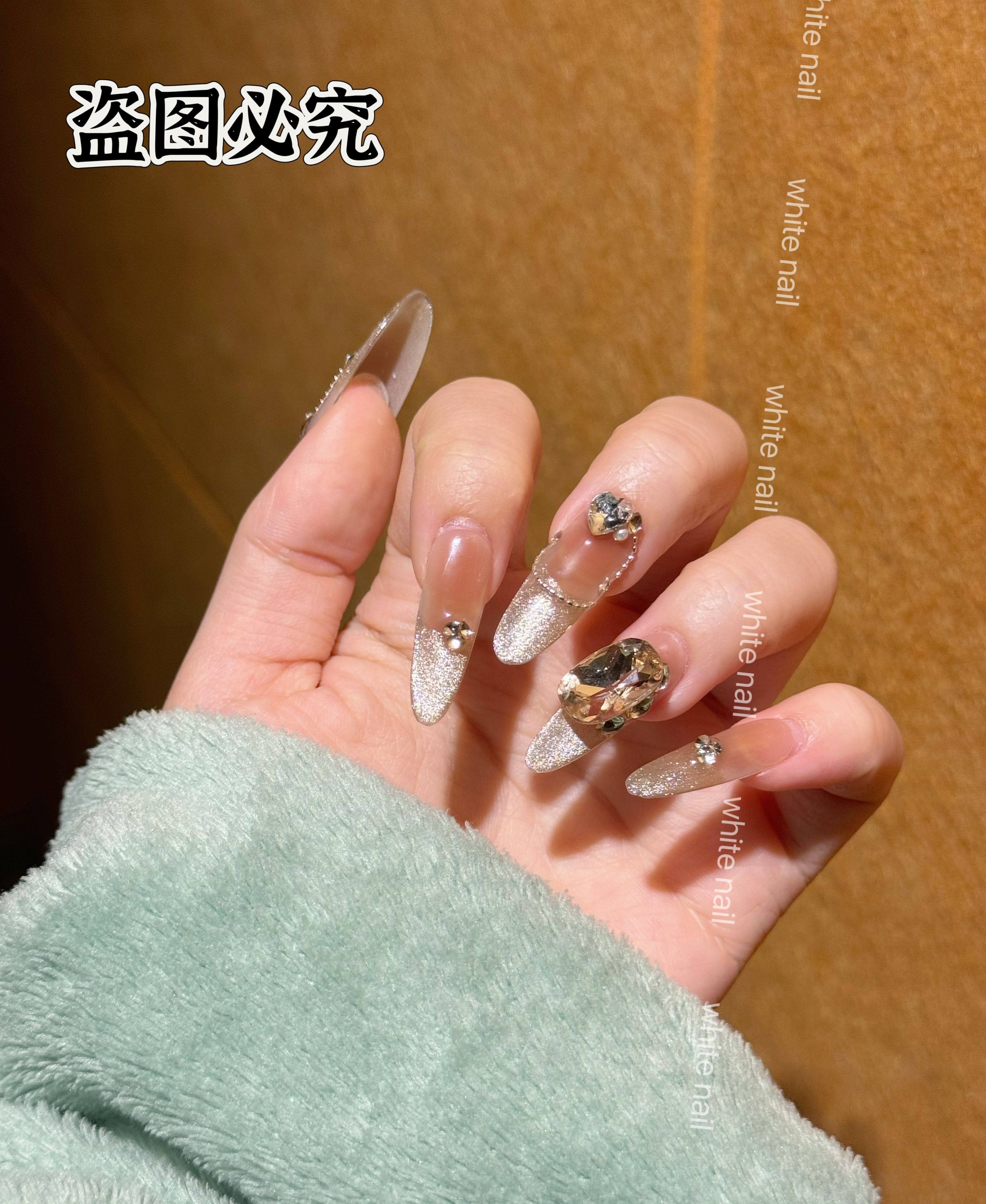 北冰洋轻奢咖棕腮红美拉德喷枪人气爆闪法式光疗纯手工秋冬穿戴甲,彩妆/香水/美妆工具,穿戴甲/甲片,淘宝优惠券,粉丝福利购,淘宝优惠卷