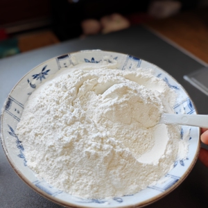 甘肃高筋面粉白面农家自种自磨全麦小麦面粉馒头家用面粉无添加