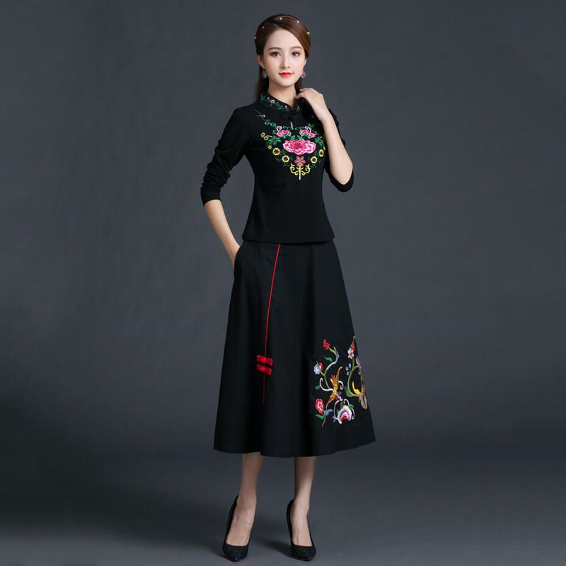 套装 中国风棉t上衣加裙子两件套刺绣花民族风女装复古盘扣唐立领