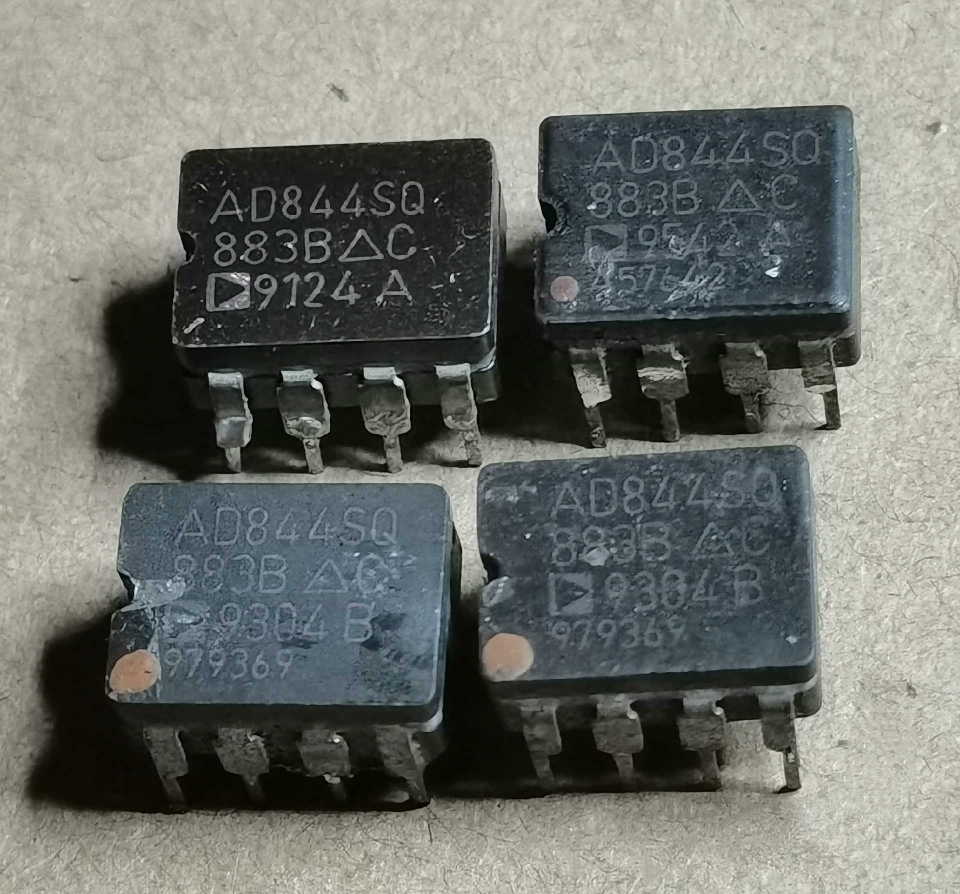 陶封AD844SQ/883  经典单运放  高级别带883  带AD三角 拆机保真