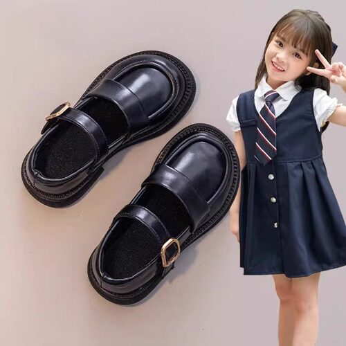 真皮女童黑色乐福小皮鞋