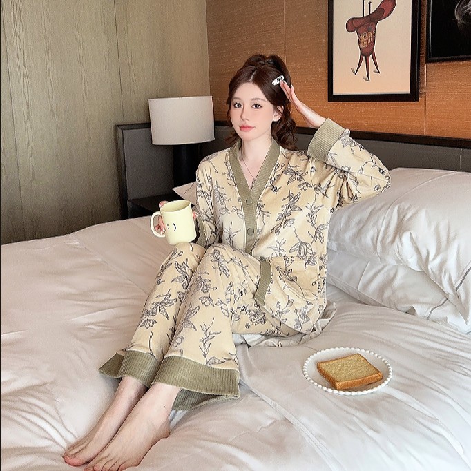 海岛绒睡衣女秋冬款保暖套装
