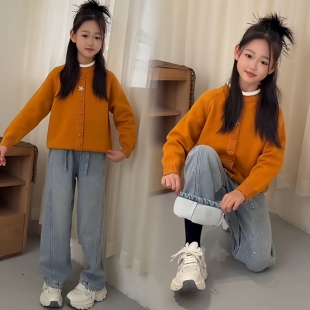 女童韩系设计感双层撞色半高领毛衣烫钻满天星牛仔裤超好看套装潮