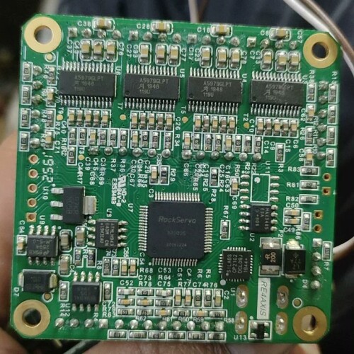 寻《《RE4AXIS E353483 5轴步进电机驱动器，拆