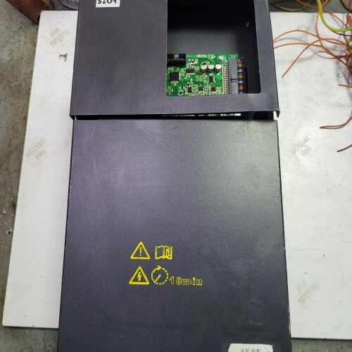 寻《《深圳台达变频器22/30KW TD9100G022/P030