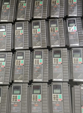 寻《《富士变频器FRN1.5G11S-4CX FRN3.7G