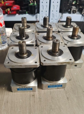 寻《《精密减速机型号PLF90-50-S2-P2现货八台成色如图功