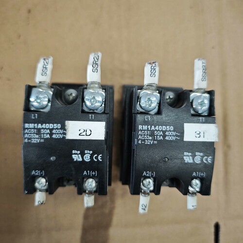 寻《《进口瑞士佳乐固态继电器 RM1A40D50