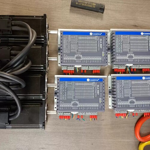 寻《《雷赛闭环步进套装驱动型号CL1-507电机型号57CME23