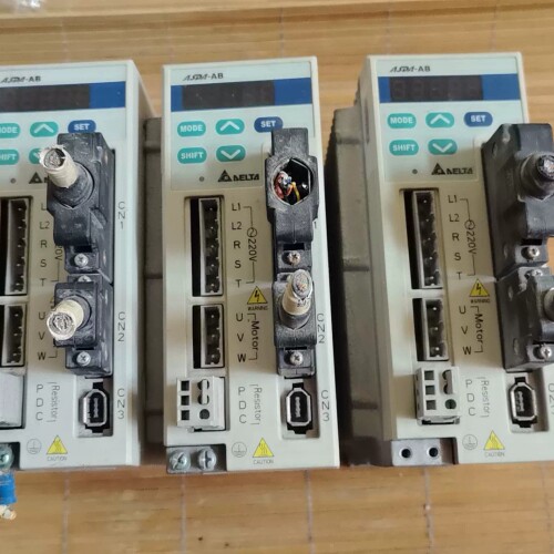 寻《《台达ASD-A0421-AB伺服驱动器400W，拆机成色好无