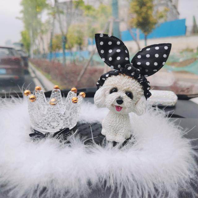 汽车摆件内饰创意中控台可爱装饰用品摇头泰迪狗狗公仔萌宠车载女