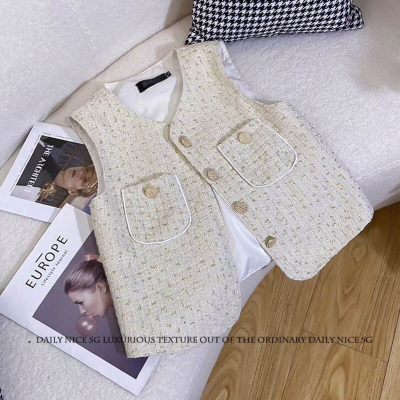 2025新款洋气小香风气质单排扣短款显瘦无袖小马甲外套女马夹坎肩,女装/女士精品,马夹,淘宝优惠券,粉丝福利购,淘宝优惠卷