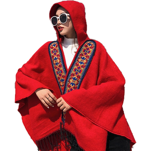 民族风秋冬仿羊绒保暖围巾女士长款两用大披肩复古刺绣带帽斗篷潮