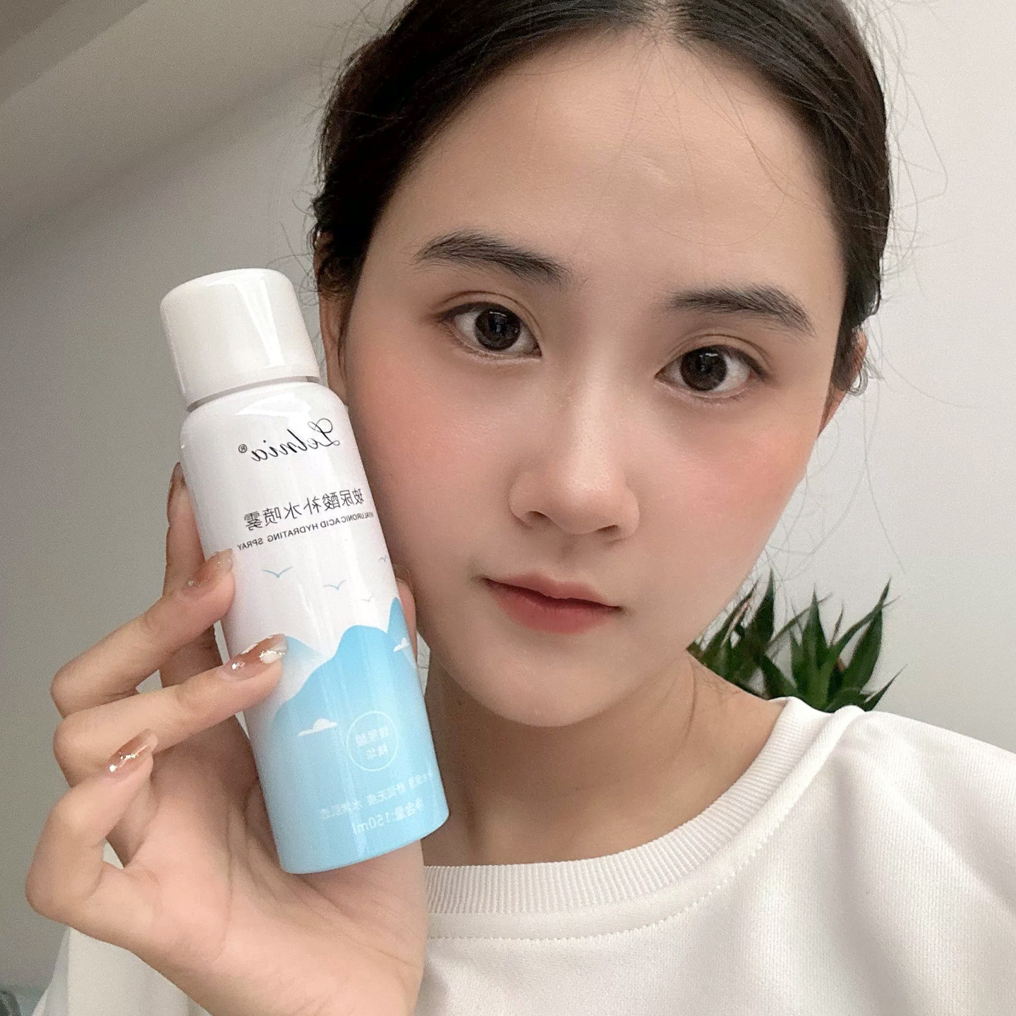 2瓶49.9爽肤水面部保湿喷雾正彩玻尿酸补水润肤便携式护肤水清润