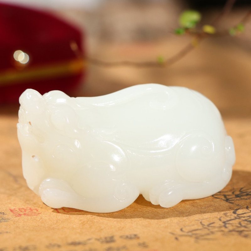 白玉貔貅手把件男士款文玩天然新疆和田玉把玩件玉石皮休摆件124g