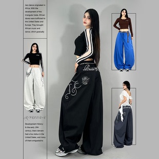 辣妹花朵刺绣休闲裤 美式 女爵士舞 K布韩街舞潮牌2025新款 ROKBBK