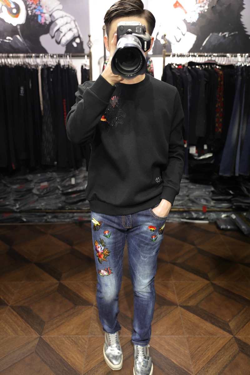 欧洲站秋冬轻奢澳羊毛混纺重工飞鹰亮片刺绣修身黑色时尚男士卫衣