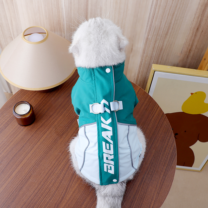 猫咪衣服秋季保暖幼猫防掉毛带牵引环冲锋棉衣防水冬天德文猫棉服