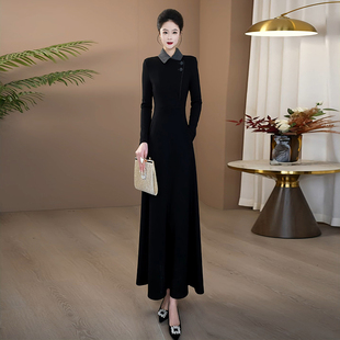 黑色冬季连衣裙女2025新款冬加厚气质显瘦高级感超长连身裙子300