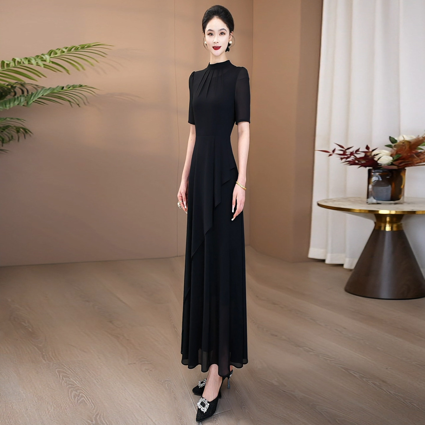 夏季黑色女士连衣裙修身长裙大摆