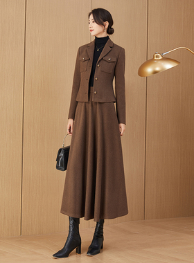 裙子套装秋冬新款咖色修身毛呢短外套气质女神范小香风两件套8073