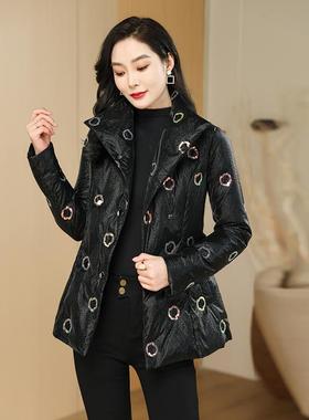 黑色刺绣羽绒服女品牌短款气质冬新款时尚修身小款白鸭绒外套6283