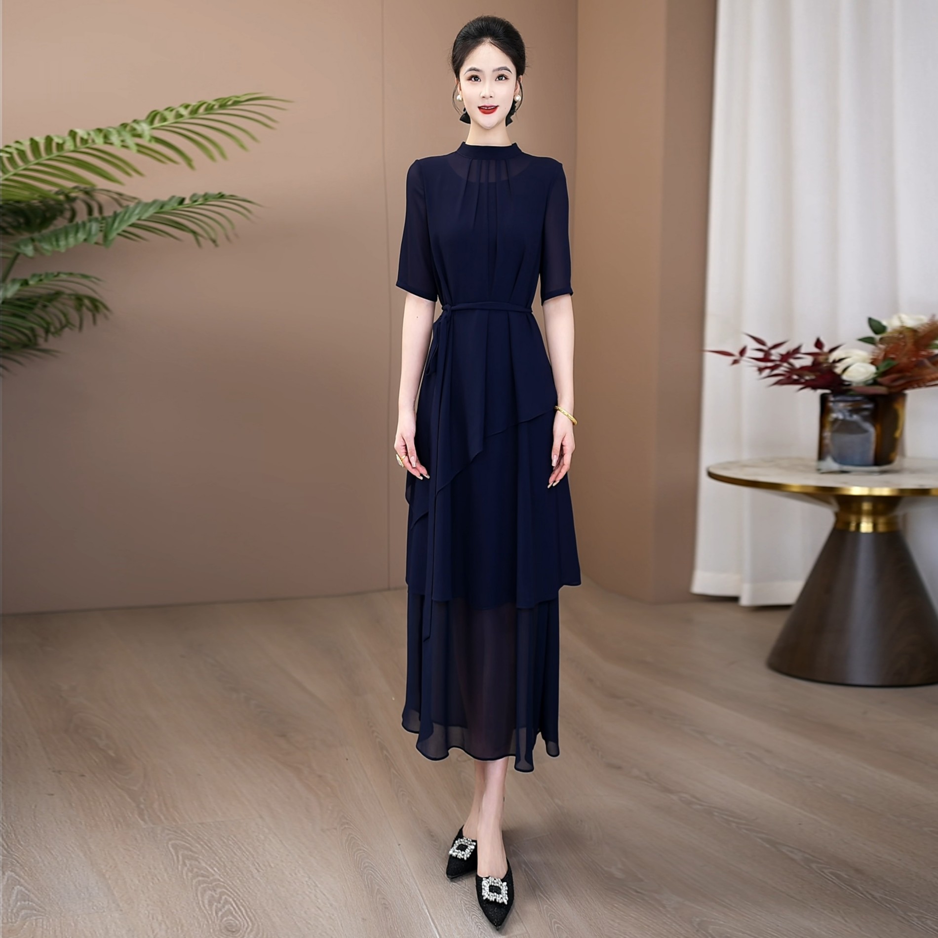 清仓捡漏高级感连衣裙女夏新款气质显瘦裙子高端大方连身裙496