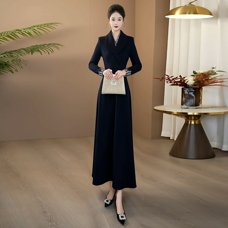 巨好看的冬装连衣裙2025新款今年流行爆款气质长款加厚连衣裙268